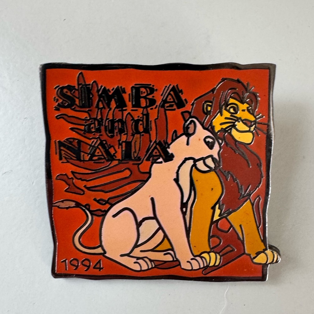 Disney The Lion King 1994 Simba and Nala Pin